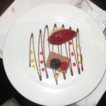 Trufa de chocolate amargo con crujiente de avellanas