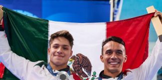 plata para méxico en clavados sincronizados: Olvera y Celaya