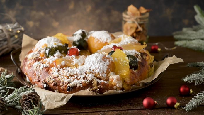 Rosca de Reyes tradicional mexicana Rosca de Reyes tradicional mexicana