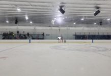 Tiroteo durante partido de hockey en EU deja tres muertos Tiroteo durante partido de hockey en EU deja tres muertos