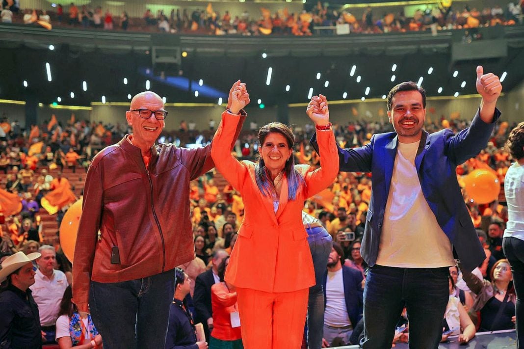 MC toma protesta a Círculos Ciudadanos de Monterrey