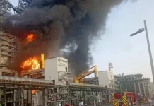 Sheinbaum dice que aún se desconocen las causas del nuevo incendio en Dos Bocas Sheinbaum dice que aún se desconocen las causas del nuevo incendio en Dos Bocas