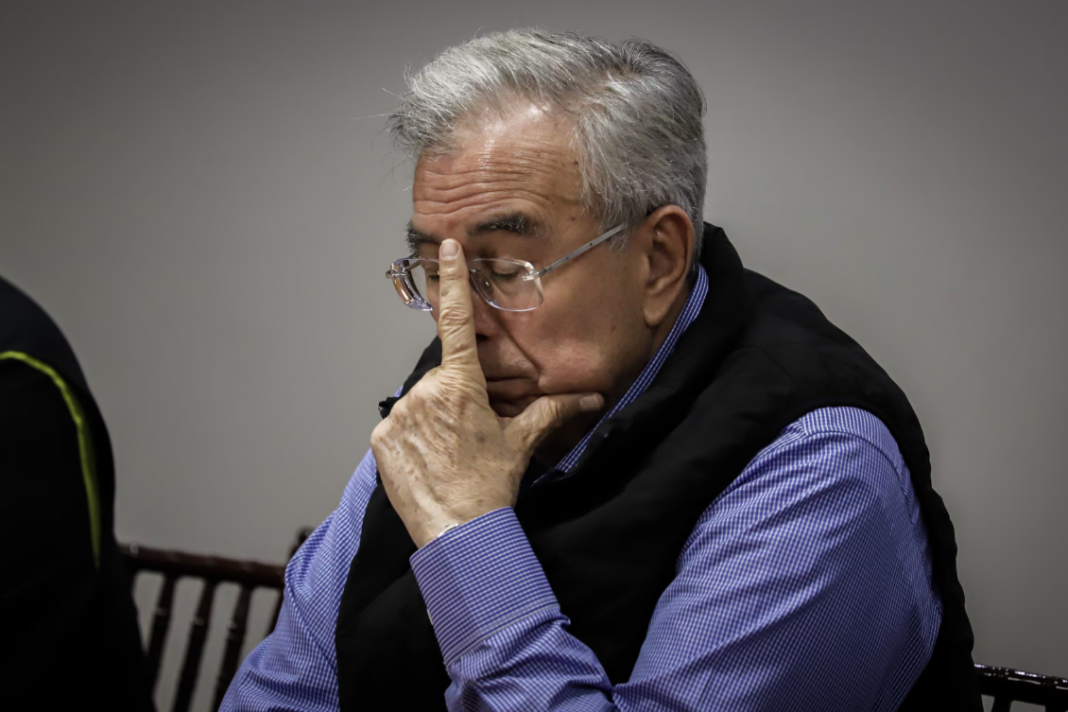 Reportan cuentas congeladas de Rocha Moya e Inzunza; Sheinbaum pide informe a la UIF